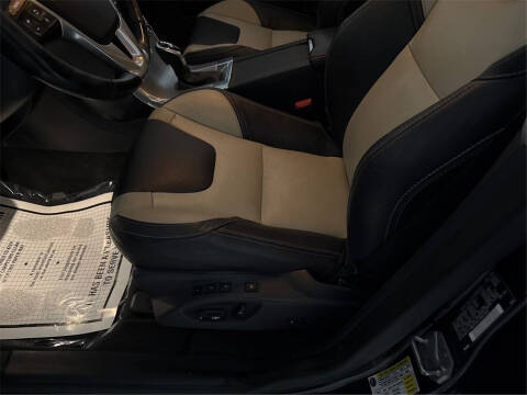 2017 Volvo XC60 T6 Dynamic