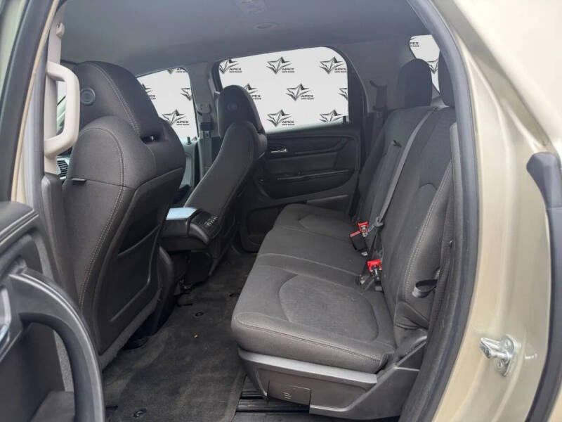 2015 GMC Acadia SLE-1