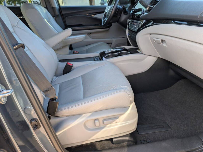 2022 Honda Pilot Elite