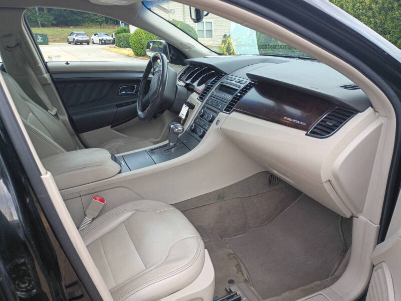 2012 Ford Taurus SEL