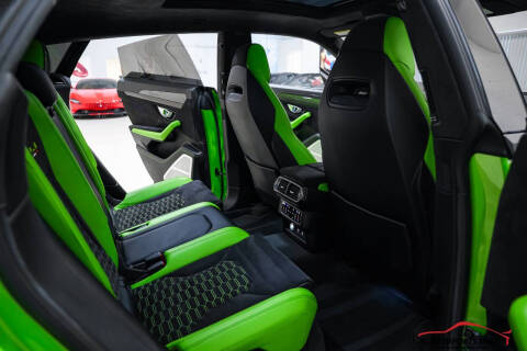 2022 Lamborghini Urus