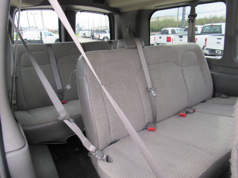 2016 Chevrolet Express LS 2500