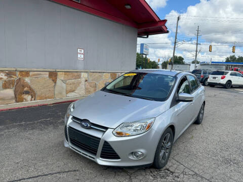 2014 Ford Focus for sale at Drive Max Auto Sales in Warren MI