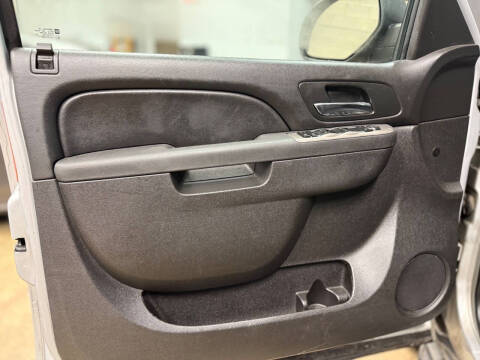 2012 Chevrolet Tahoe Special Service