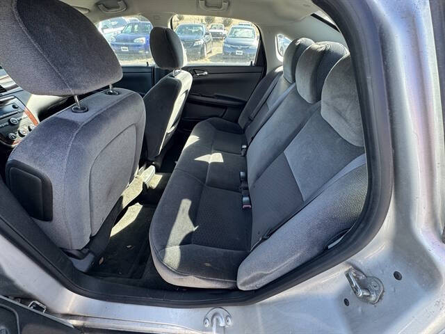 2011 Chevrolet Impala LS