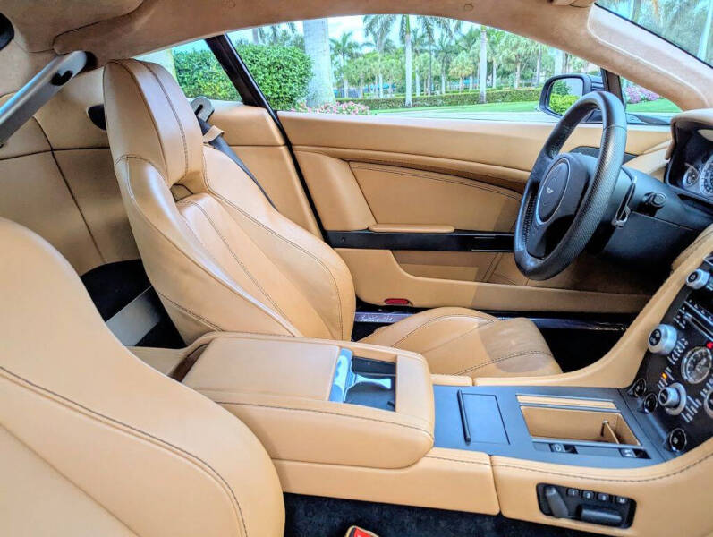 2009 Aston Martin V8 Vantage