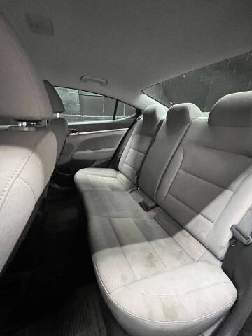 2019 Hyundai Elantra Limited