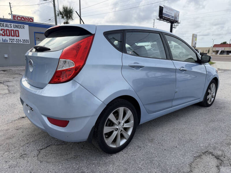 2014 Hyundai Accent SE