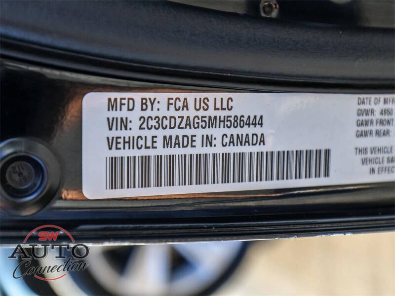 2021 Dodge Challenger SXT