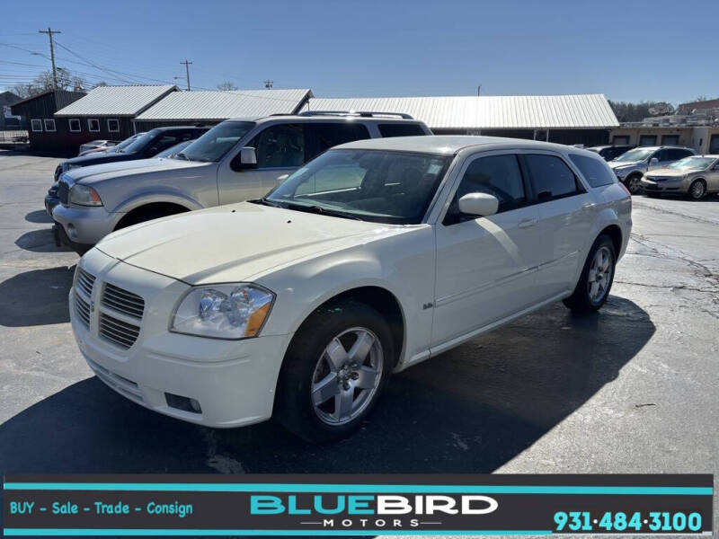 2005 Dodge Magnum for sale at Blue Bird Motors in Crossville TN