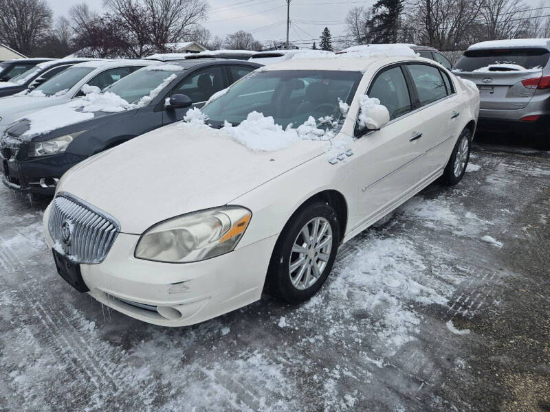 2011 Buick Lucerne CXL's photo