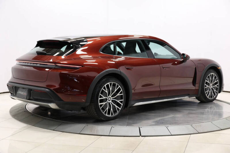 2022 Porsche Taycan 4 Cross Turismo