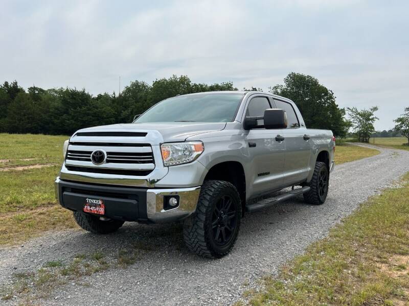 2017 Toyota Tundra for sale at TINKER MOTOR COMPANY in Indianola OK