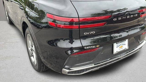 2026 Genesis GV70 2.5T Advanced