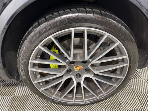 2022 Porsche Cayenne