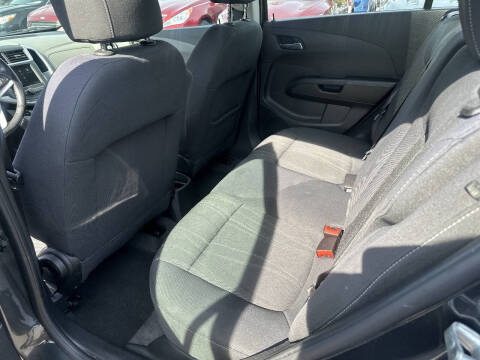 2019 Chevrolet Sonic LT Auto