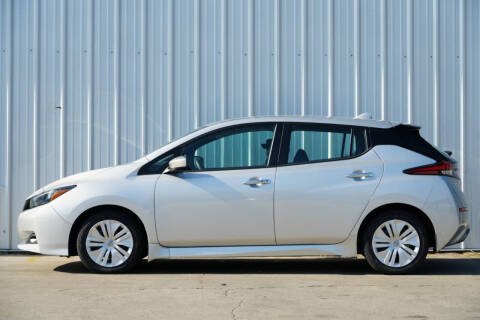2023 Nissan LEAF S