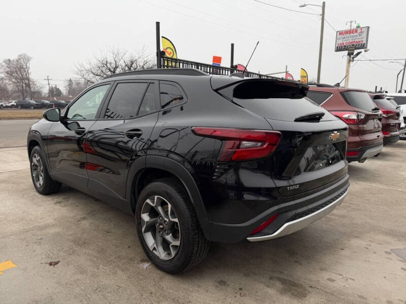 2025 Chevrolet Trax LT