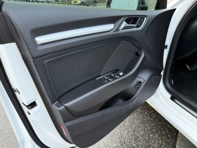 2019 Audi A3 Titanium 40 TFSI