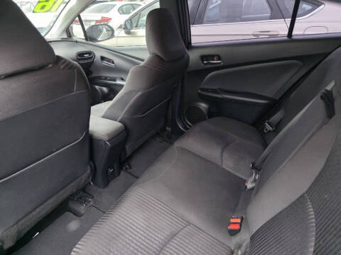 2016 Toyota Prius Two