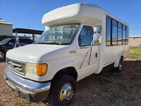 2005 Ford E-Series E-350 SD