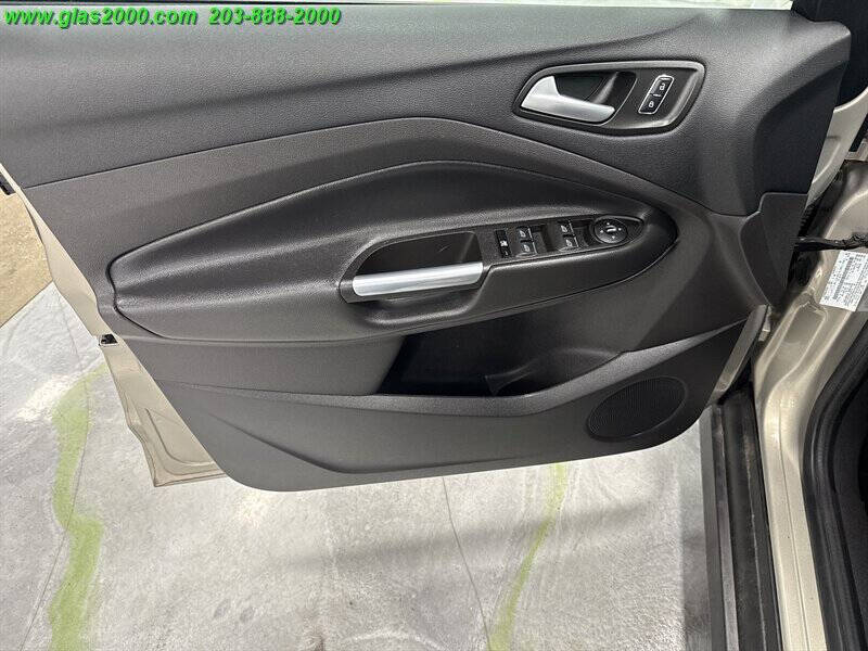 2016 Ford C-MAX Hybrid SE