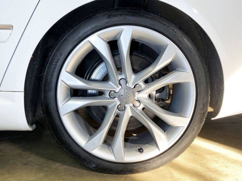 2008 Audi S8 quattro