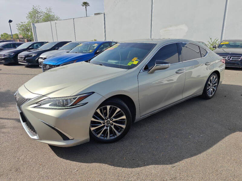 2019 Lexus ES 350