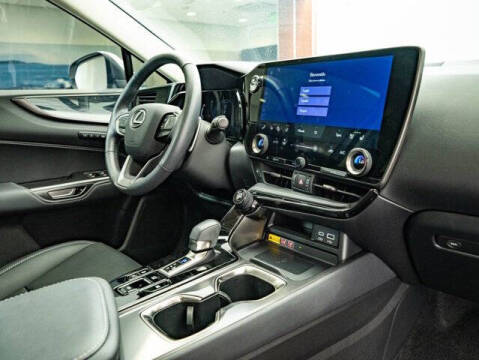 2024 Lexus NX 350h Premium