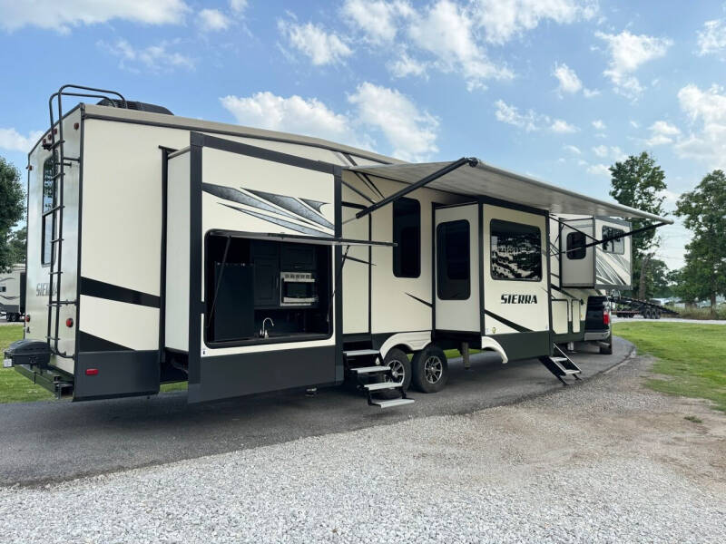 Champion Motorcars Car Dealer in Springdale, AR