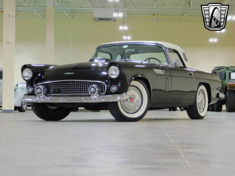 1956 Ford Thunderbird