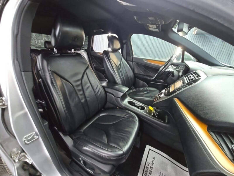 2017 Lincoln MKC Select
