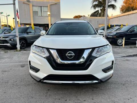2020 Nissan Rogue for sale at Global Auto Sales USA in Miami FL