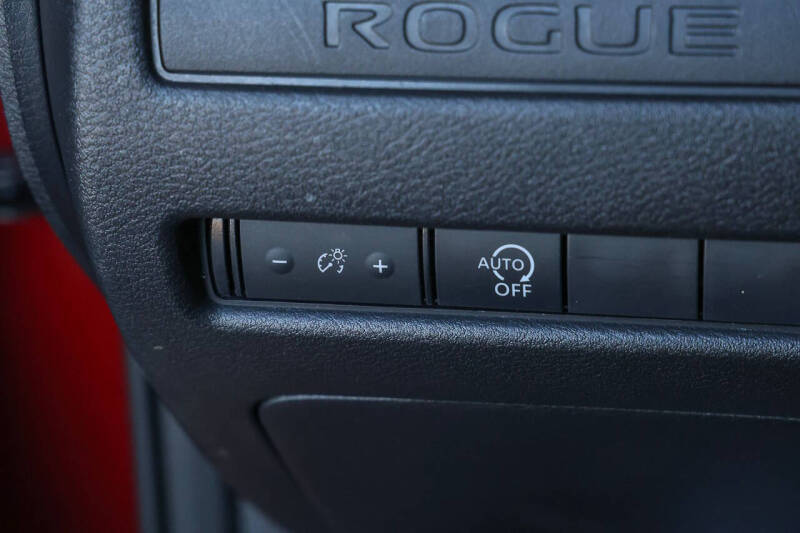 2023 Nissan Rogue S