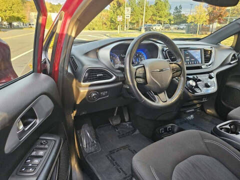 2020 Chrysler Pacifica Touring