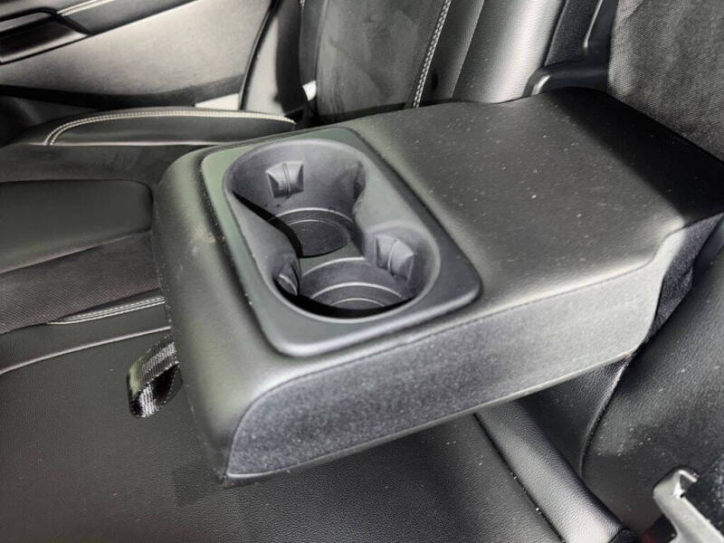 2022 Ford Edge ST