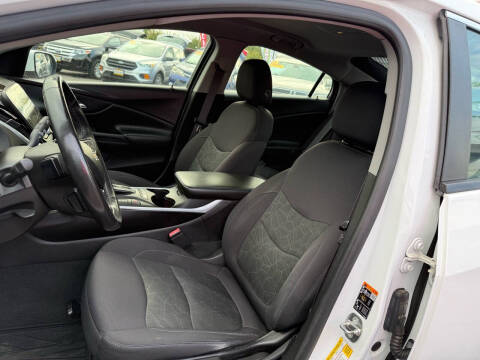 2017 Chevrolet Volt LT