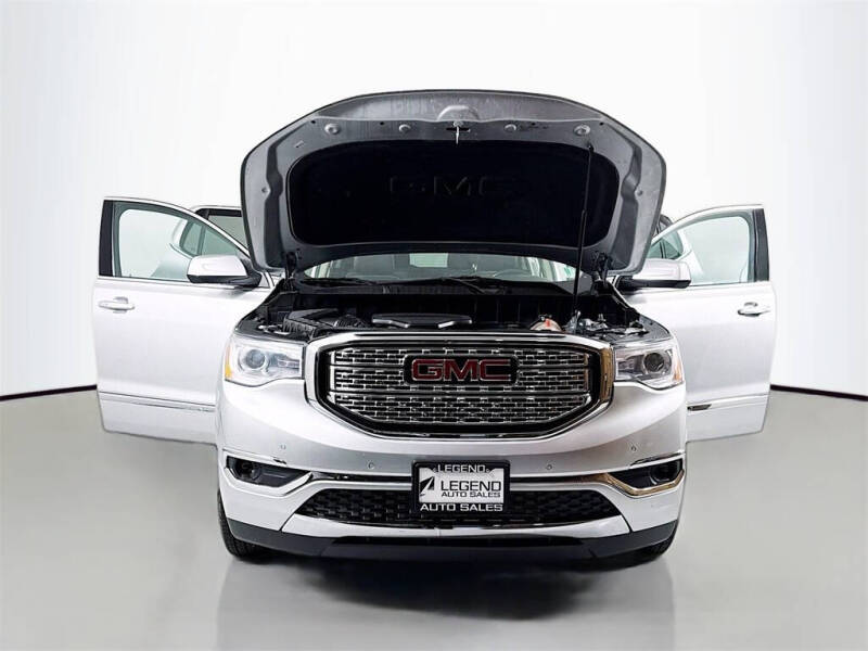 2019 GMC Acadia Denali