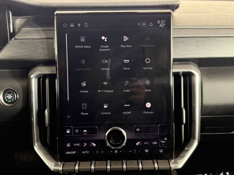 2024 GMC Acadia Elevation