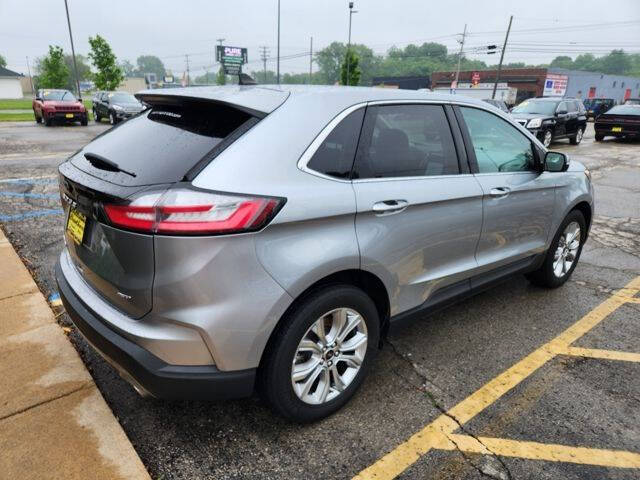 2024 Ford Edge Titanium