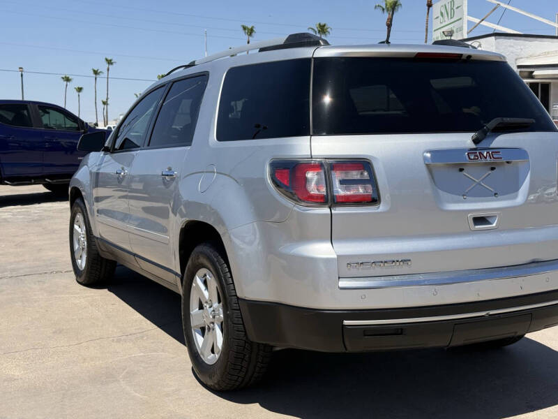 2015 GMC Acadia SLE-2