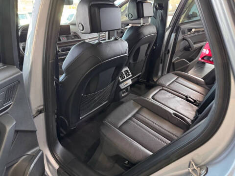 2018 Audi SQ5 3.0T quattro Prestige