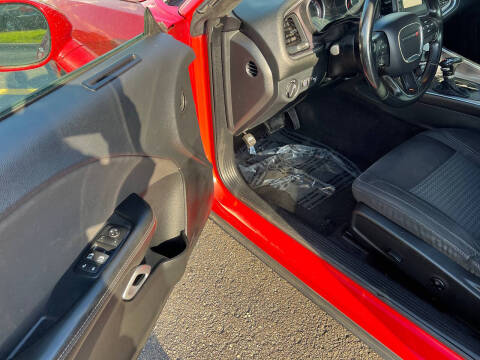 2015 Dodge Challenger SXT