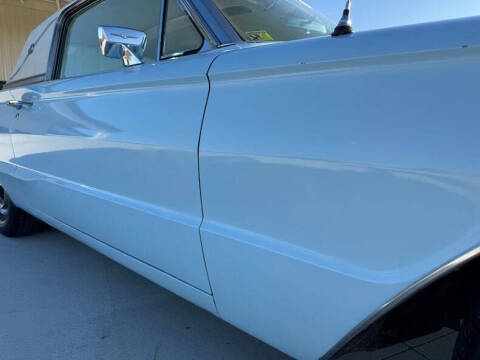 1966 Ford Thunderbird