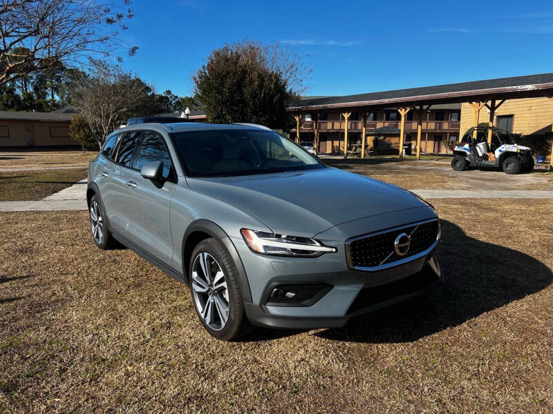 2023 Volvo V60 Cross Country for sale at Select Auto Sales in Havelock NC