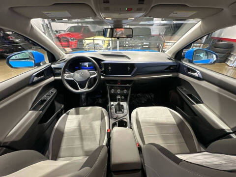 2022 Volkswagen Taos SE 4Motion