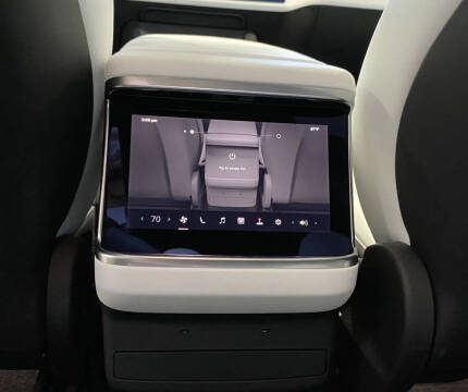 2023 Tesla Model X Standard Range
