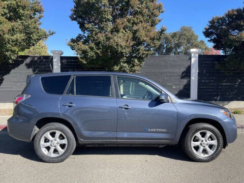 2012 Toyota RAV4 EV