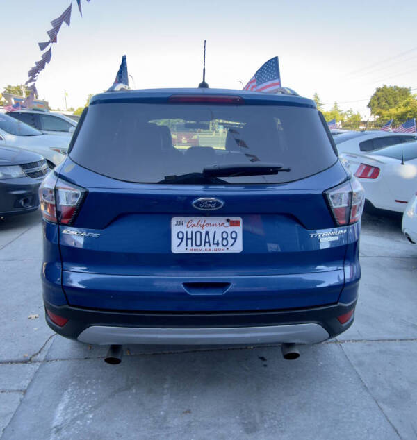 2017 Ford Escape Titanium