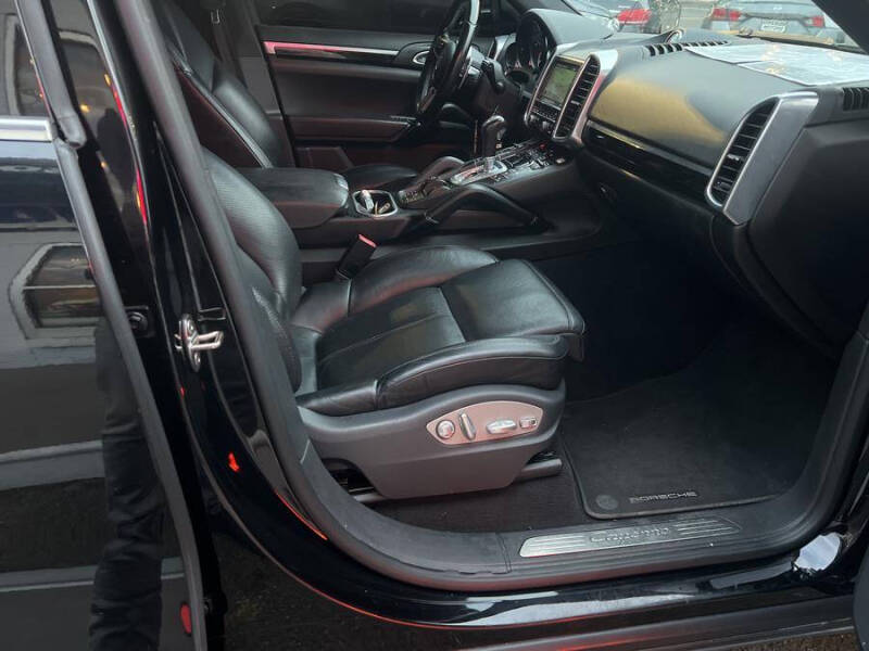 2016 Porsche Cayenne